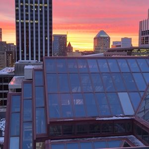 Meet your Posher, Davis